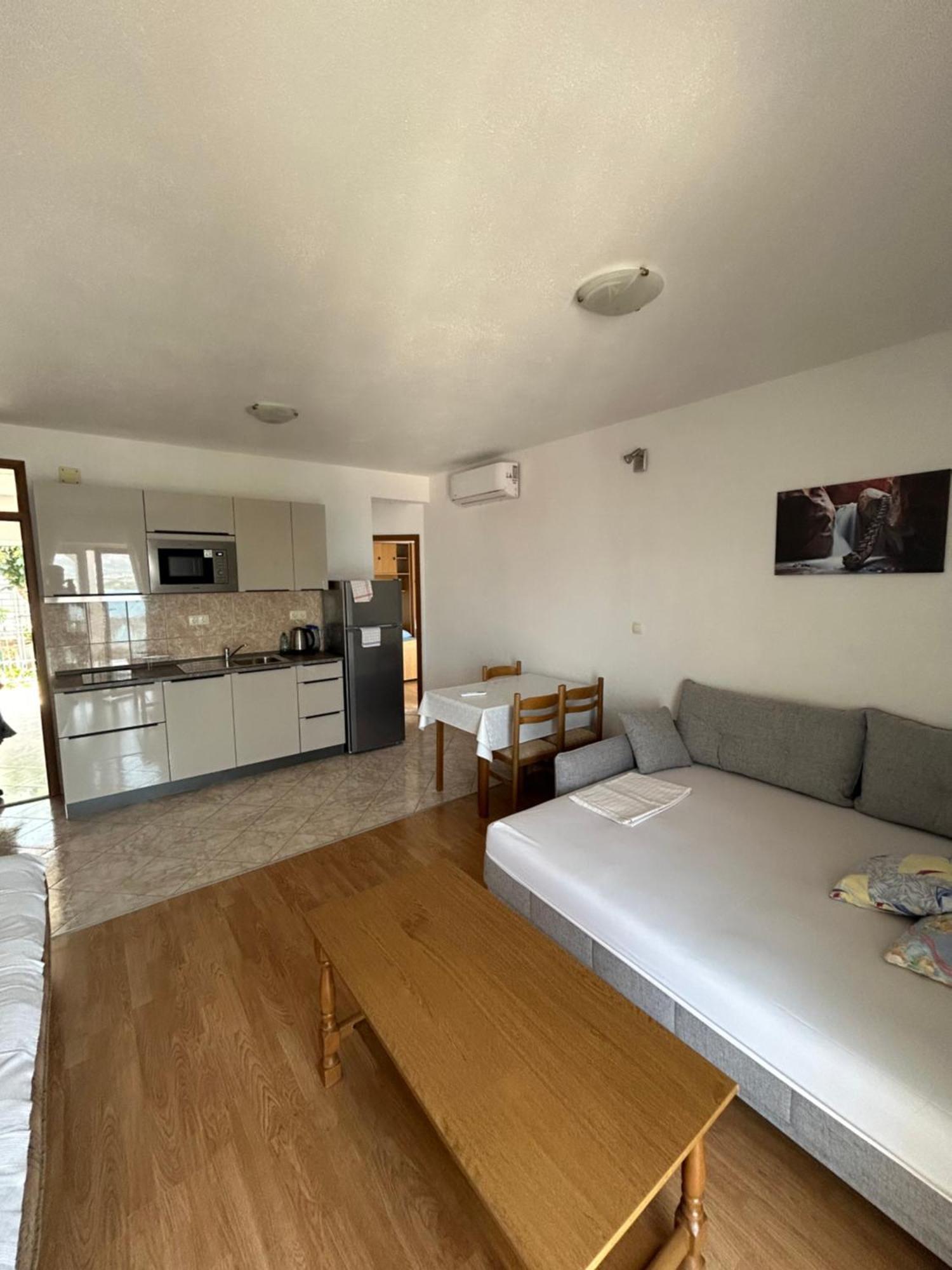 Comfort Apartments Trogir Exterior photo