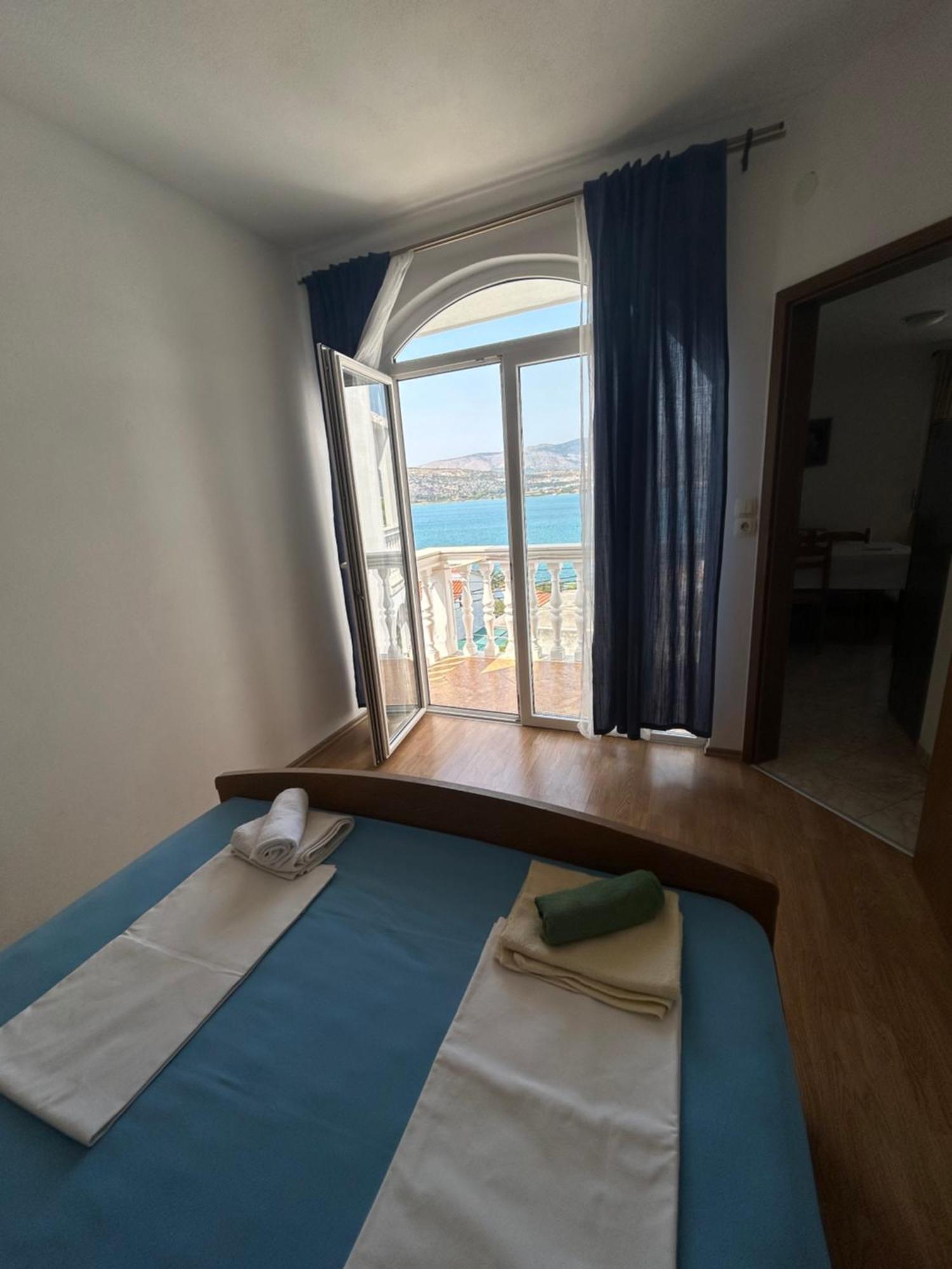 Comfort Apartments Trogir Exterior photo